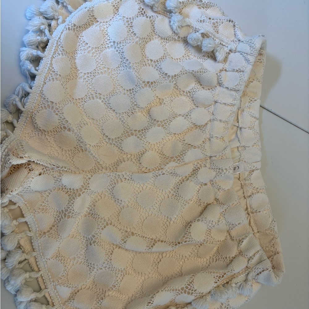 Cream Lace Crochet Shorts with Tassel Trim